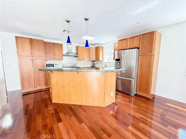 $6,500 | 5639 Natick Avenue, Van Nuys, CA 91411