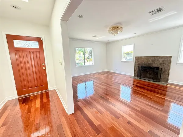 $6,500 | 5639 Natick Avenue, Van Nuys, CA 91411