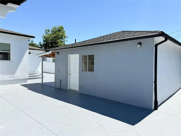 $6,500 | 5639 Natick Avenue, Van Nuys, CA 91411