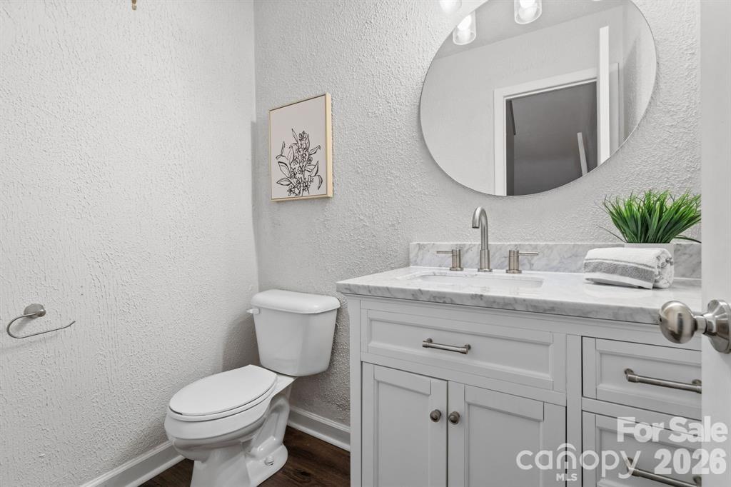 4340 North Center Street, Unit 403 Hickory, NC 28601 - Photo 11 of 26