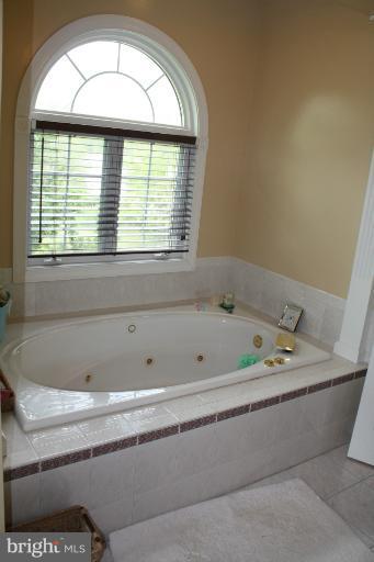 42 Winning Colors Road Stafford, VA 22556 - Photo 14 of 28 Bath