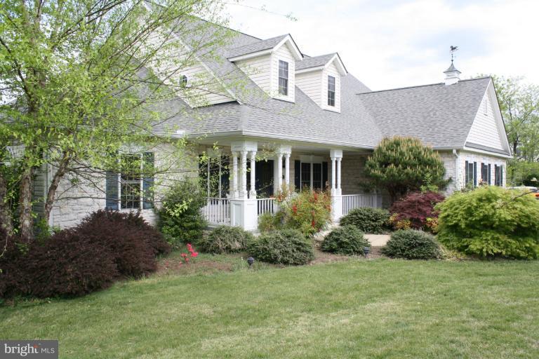 42 Winning Colors Road Stafford, VA 22556 - Photo 4 of 28 Exterior (Front)