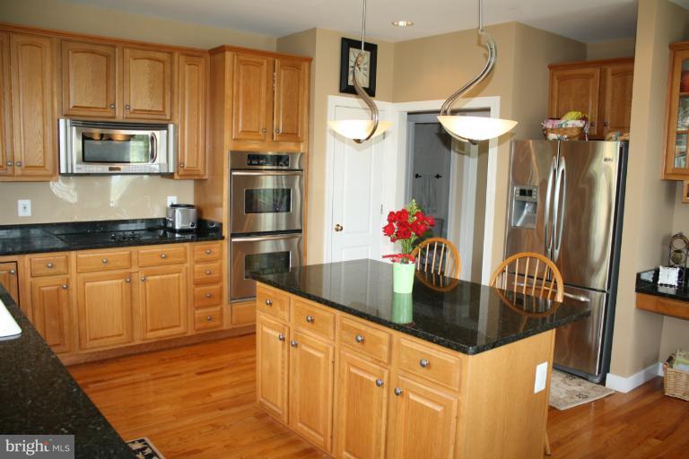 42 Winning Colors Road Stafford, VA 22556 - Photo 7 of 28 Kitchen