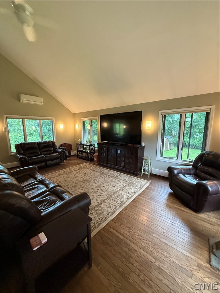 4 Amherst Avenue Auburn, NY 13021 - Photo 11 of 24