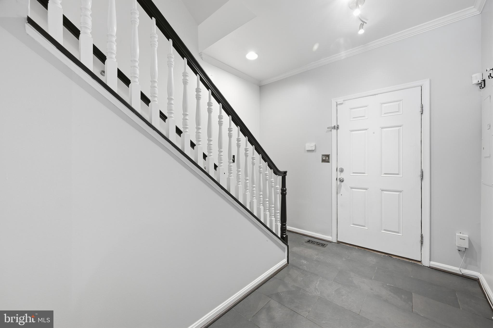 18733 Falling River Drive Gaithersburg, MD 20879 - Photo 2 of 34 a view of an entryway