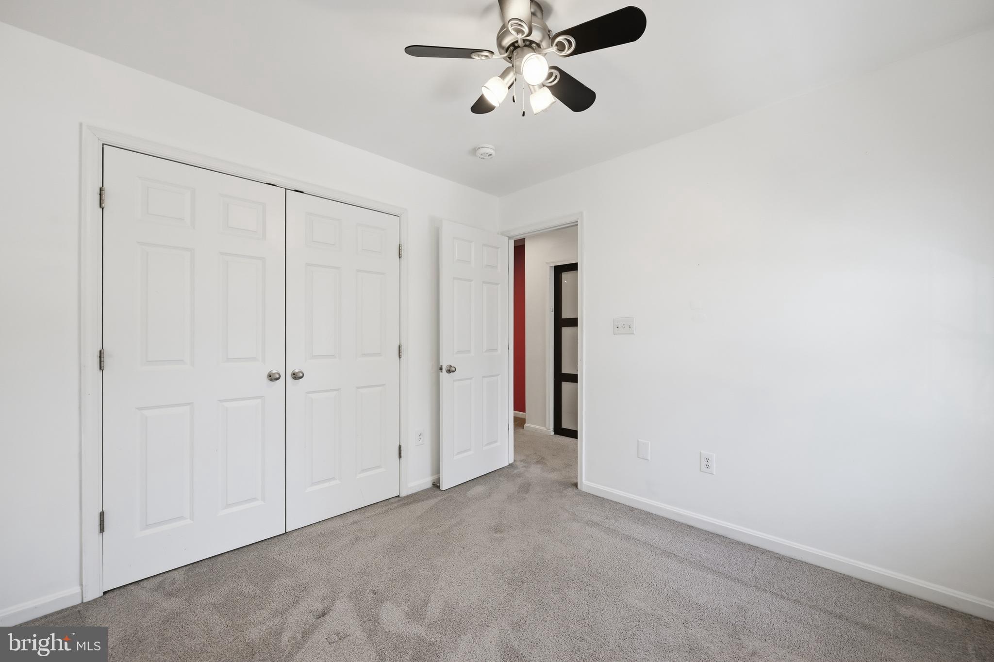 18733 Falling River Drive Gaithersburg, MD 20879 - Photo 24 of 34 a view of an empty room