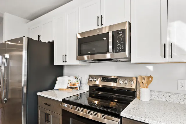 $399,900 | 357 Lilac, Unit 69, Stoughton, WI 53589