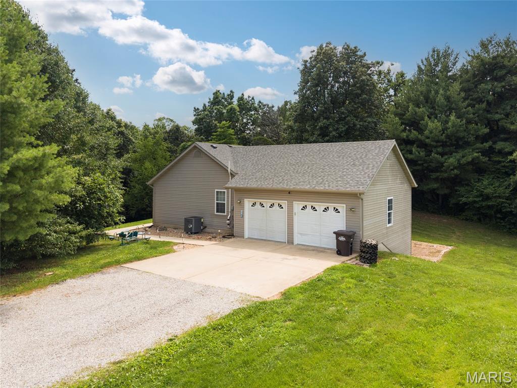 8125 East Mick Road Edwardsville, IL 62025 - Photo 5 of 44