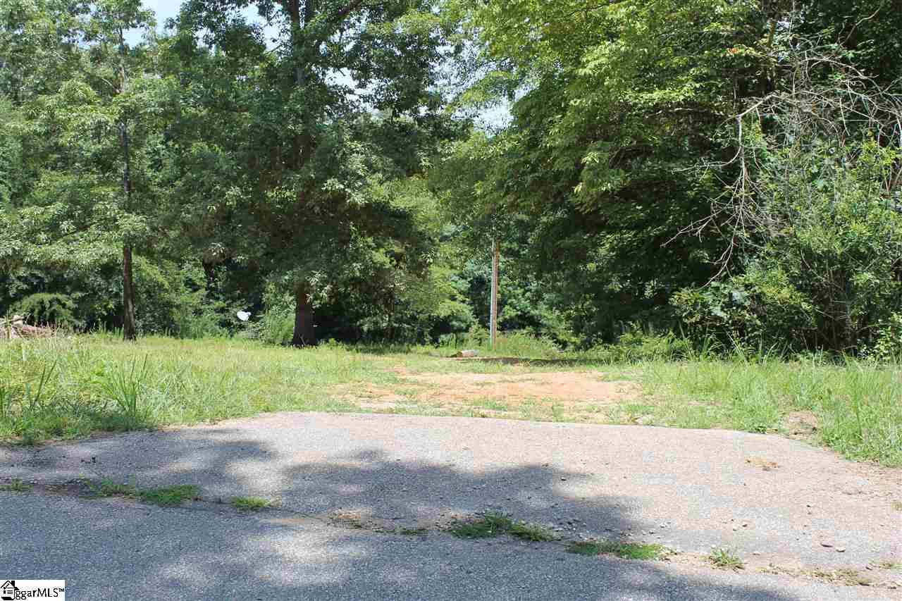 391 Garren Road Easley, SC 29640 - Photo 1 of 13