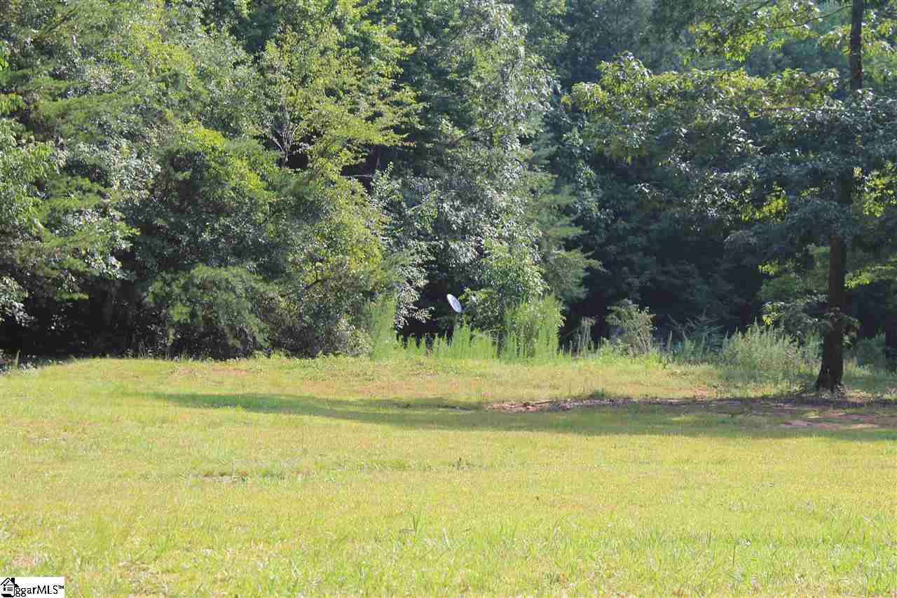 391 Garren Road Easley, SC 29640 - Photo 8 of 13