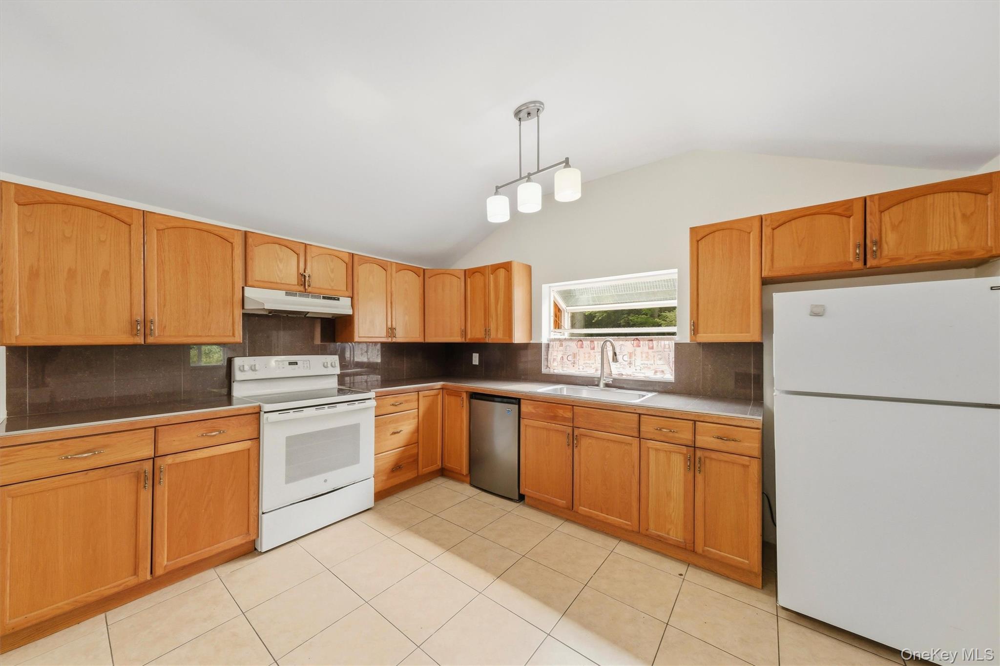 159 Ressique Street, Unit A Carmel, NY 10512 - Photo 8 of 22