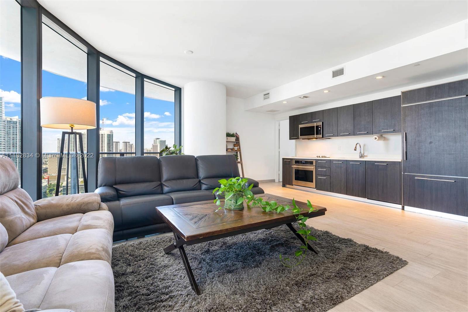 45 Southwest 9th Street, Unit 2508 Miami, FL 33130 - Photo 11 of 29