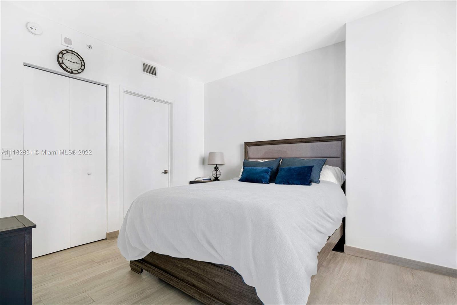 45 Southwest 9th Street, Unit 2508 Miami, FL 33130 - Photo 17 of 29