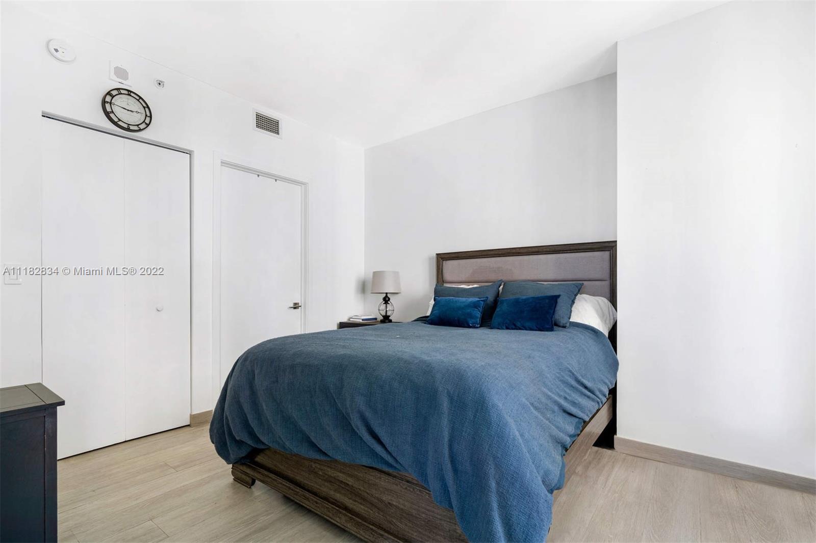 45 Southwest 9th Street, Unit 2508 Miami, FL 33130 - Photo 18 of 29