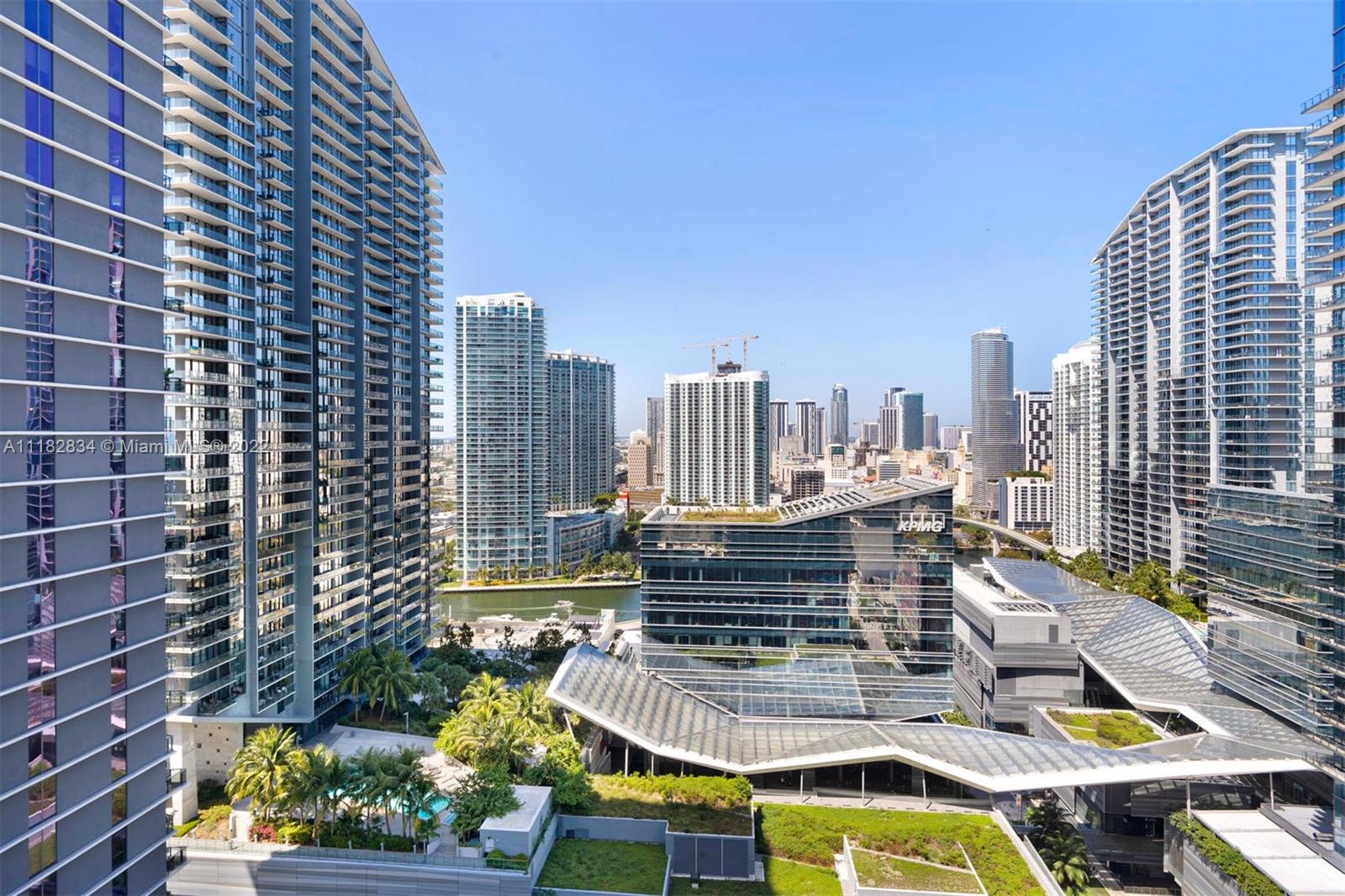 45 Southwest 9th Street, Unit 2508 Miami, FL 33130 - Photo 23 of 29