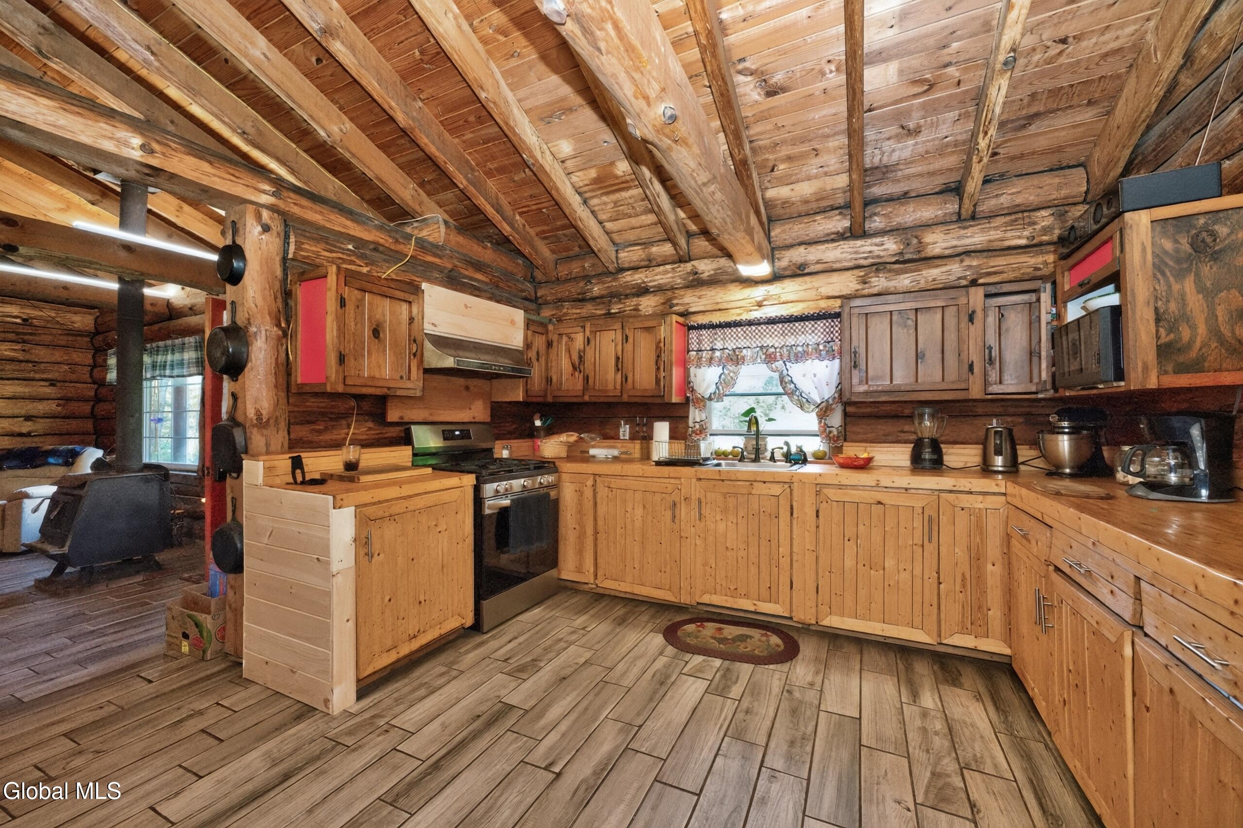 119 Brown House Road Gilboa, NY 12076 - Photo 19 of 65 3 119 Insdie 8