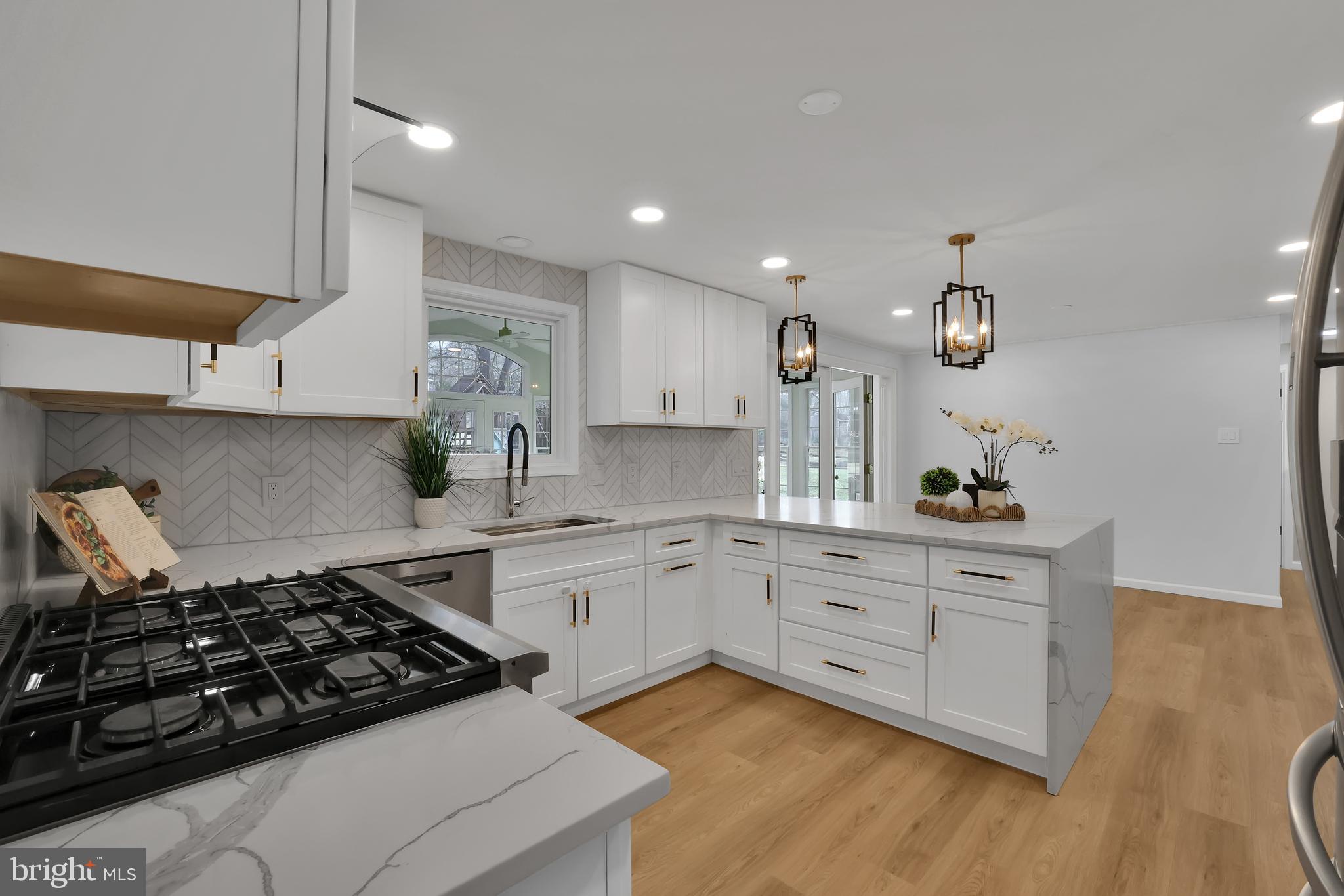 15101 Snowden Drive Silver Spring, MD 20905 - Photo 10 of 68