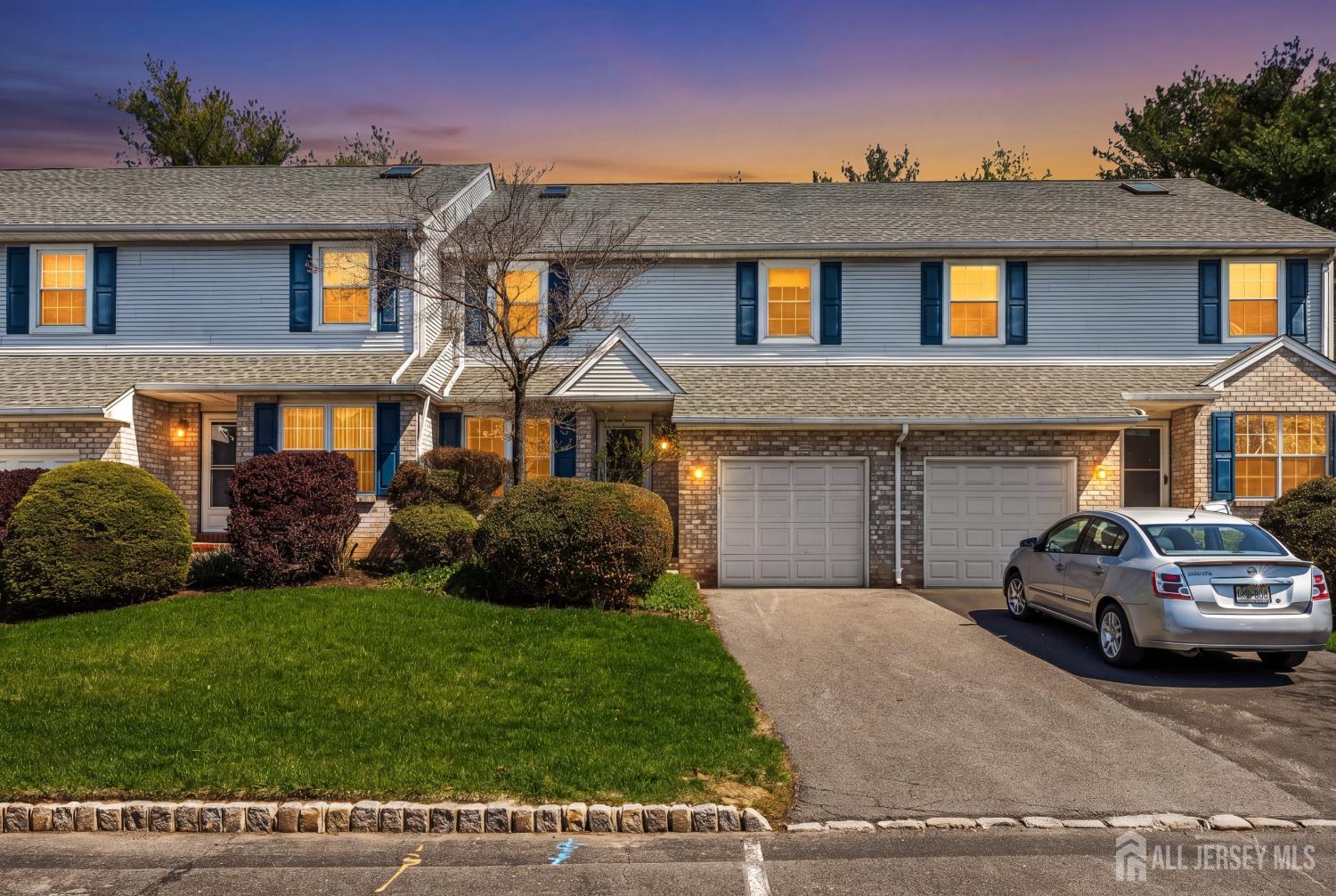 5 Hawthorn Drive Edison, NJ 08820 - Photo 5 of 29