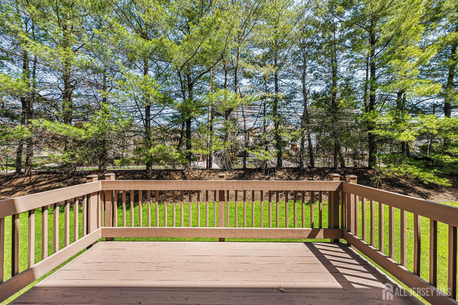 5 Hawthorn Drive Edison, NJ 08820 - Photo 6 of 29