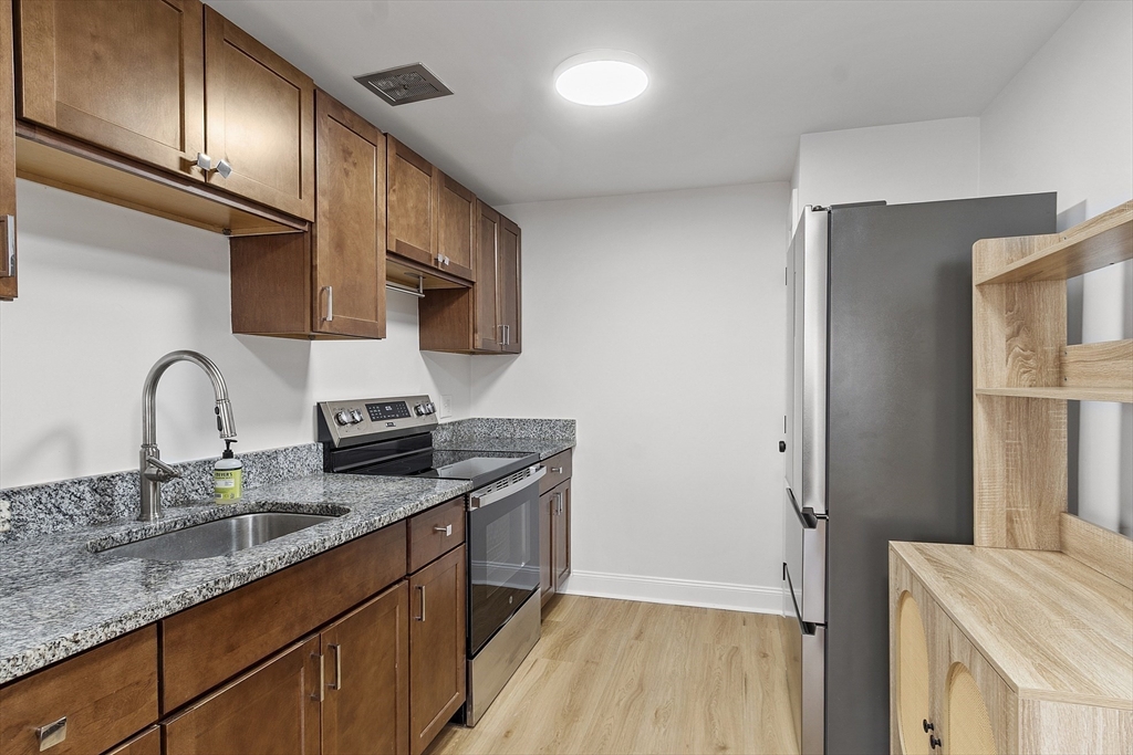 80 Main Street, Unit 4 Malden, MA 02148 - Photo 3 of 30