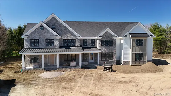 $5,695,000 | 15 Stone Bridge Road, Purchase, NY 10577