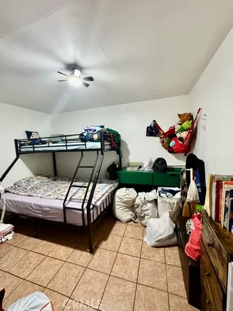 $629,900 | 904 East Stockton Street, Compton, CA 90221