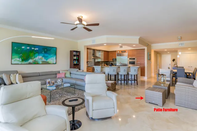 $13,000 | 701 Southeast 21st Avenue, Unit 204, Deerfield Beach, FL 33441