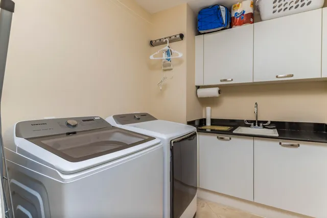 $13,000 | 701 Southeast 21st Avenue, Unit 204, Deerfield Beach, FL 33441