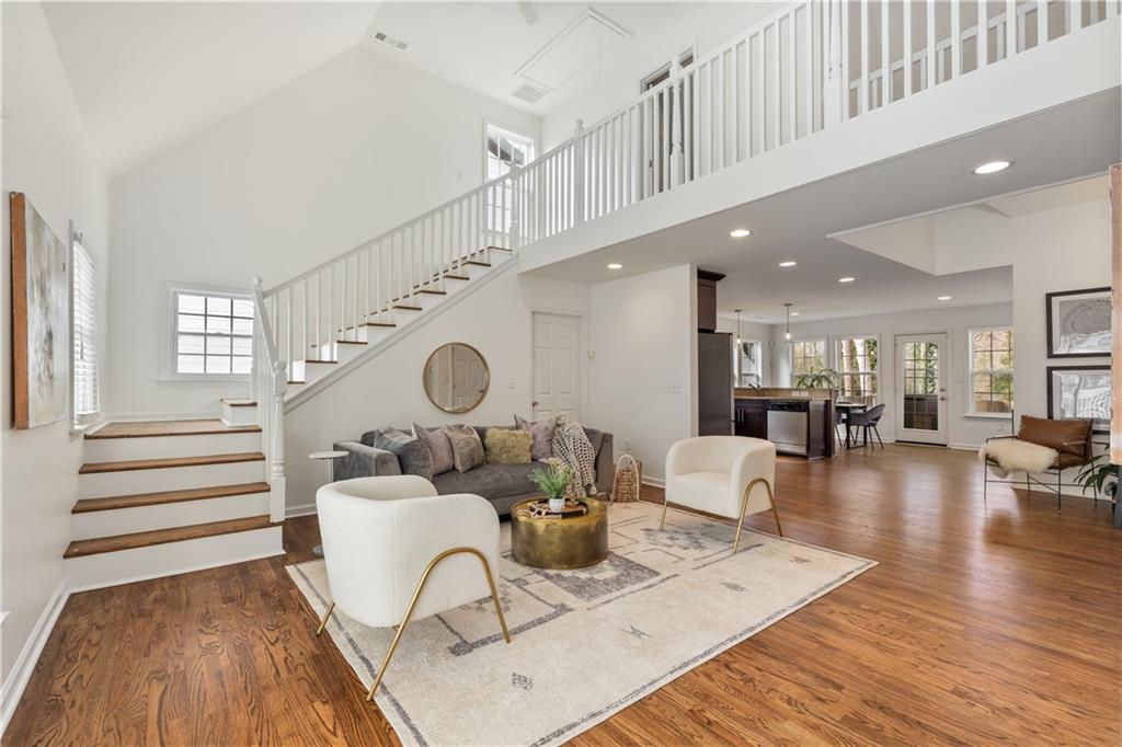 1498 Deerwood Drive Decatur, GA 30030 - Photo 5 of 34