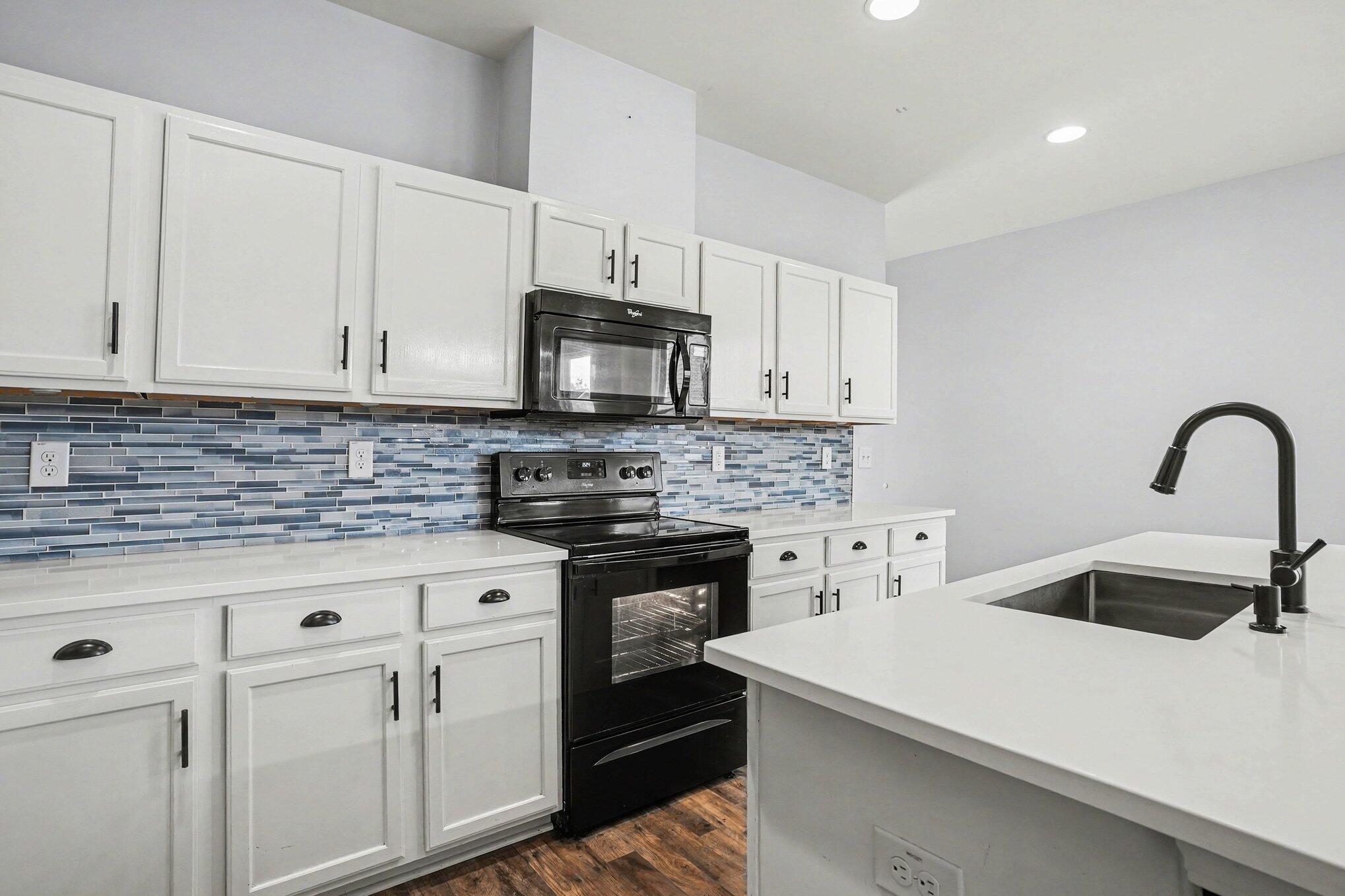 265 Oglethorpe Circle Moncks Corner, SC 29461 - Photo 11 of 38 file_7514