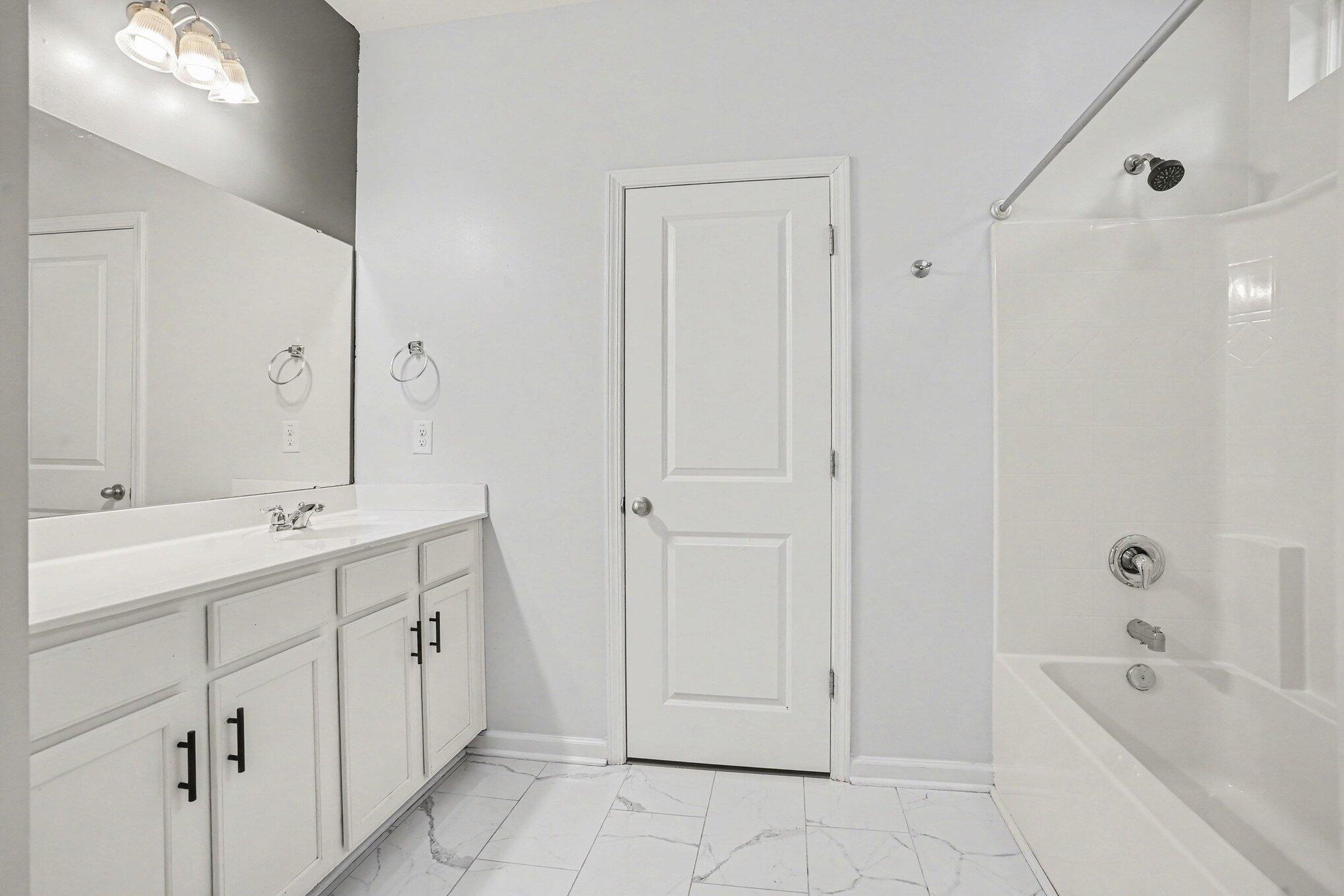 265 Oglethorpe Circle Moncks Corner, SC 29461 - Photo 17 of 38 file_2989