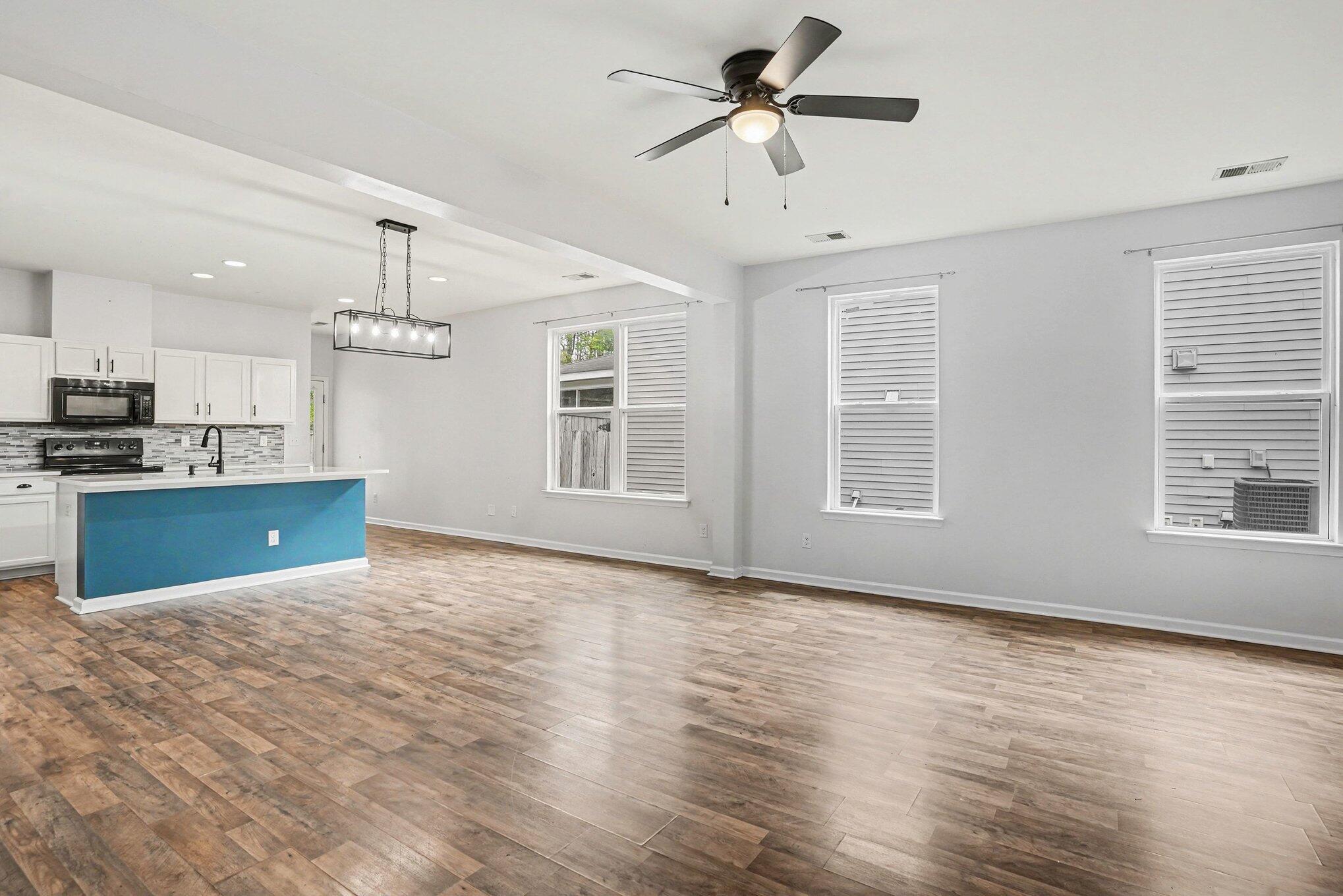 265 Oglethorpe Circle Moncks Corner, SC 29461 - Photo 6 of 38 file_4545