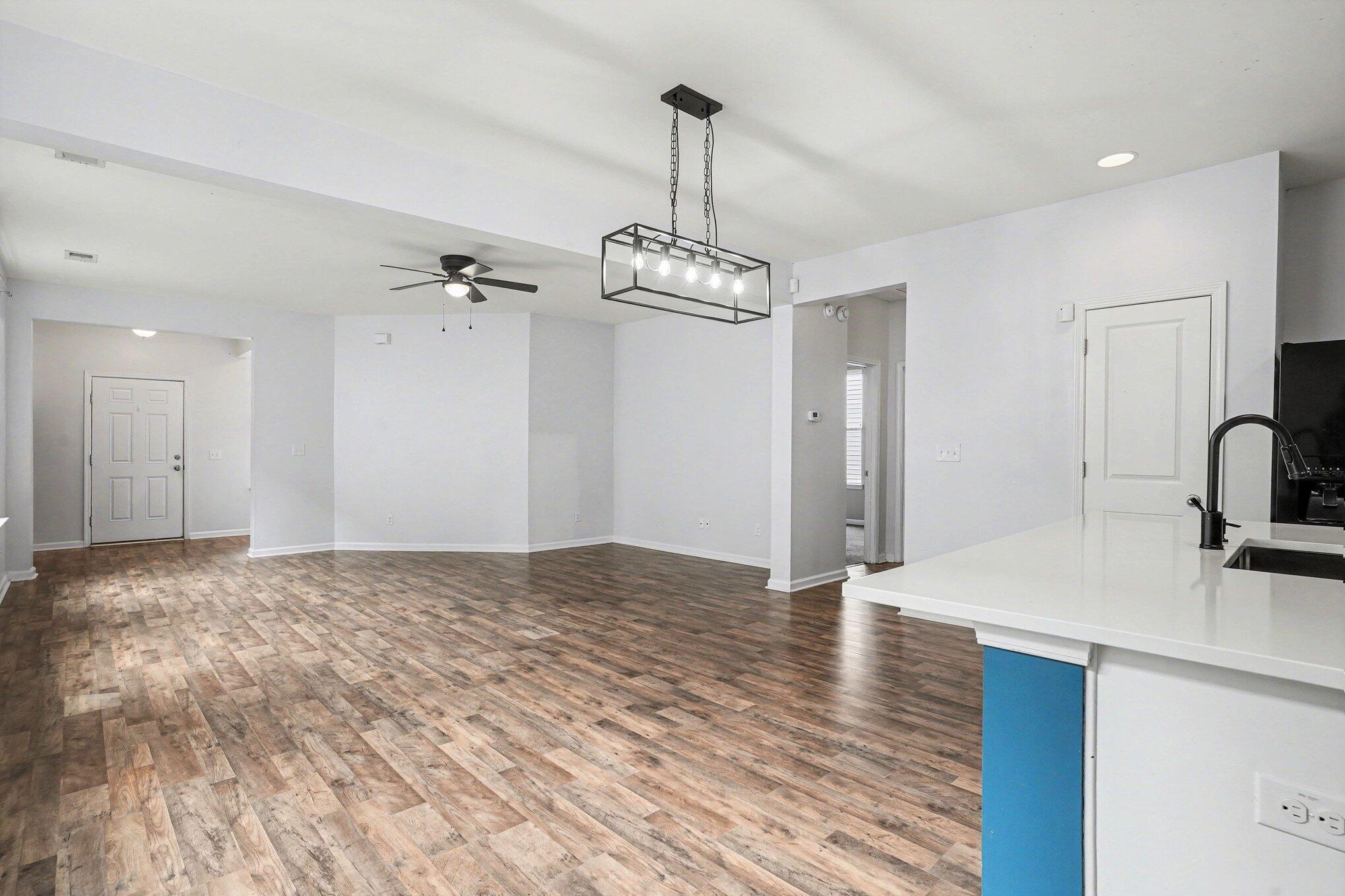 265 Oglethorpe Circle Moncks Corner, SC 29461 - Photo 8 of 38 file_2085