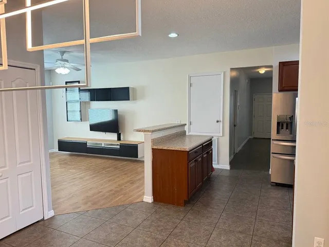 $2,365 | 620 Del Pilar Drive, Groveland, FL 34736