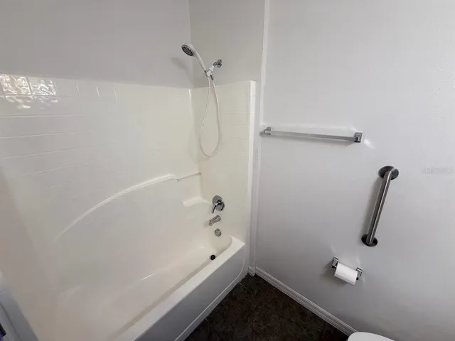 $2,365 | 620 Del Pilar Drive, Groveland, FL 34736