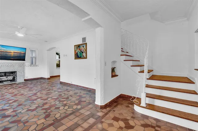 $1,299,000 | 1524 Biarritz Drive, Miami Beach, FL 33141