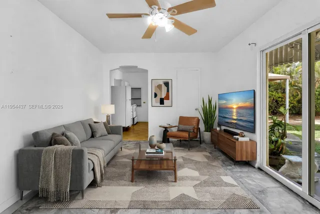 $1,299,000 | 1524 Biarritz Drive, Miami Beach, FL 33141