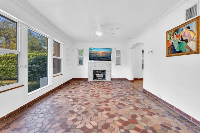 $1,299,000 | 1524 Biarritz Drive, Miami Beach, FL 33141