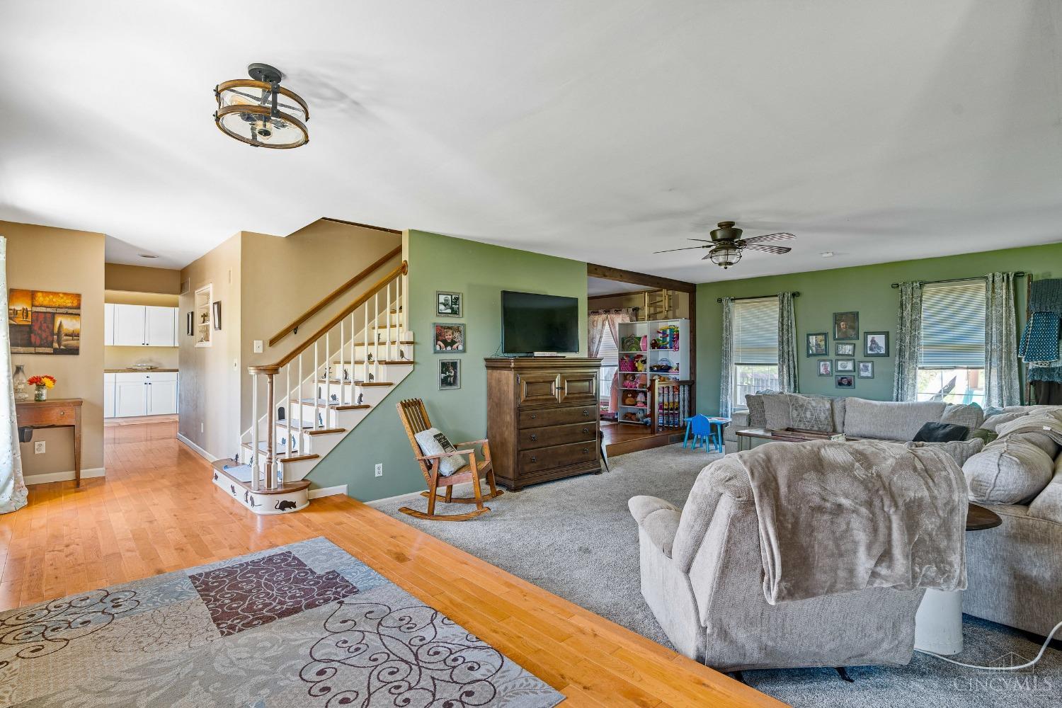 2211 Gardner Road Hamilton, OH 45013 - Photo 4 of 36