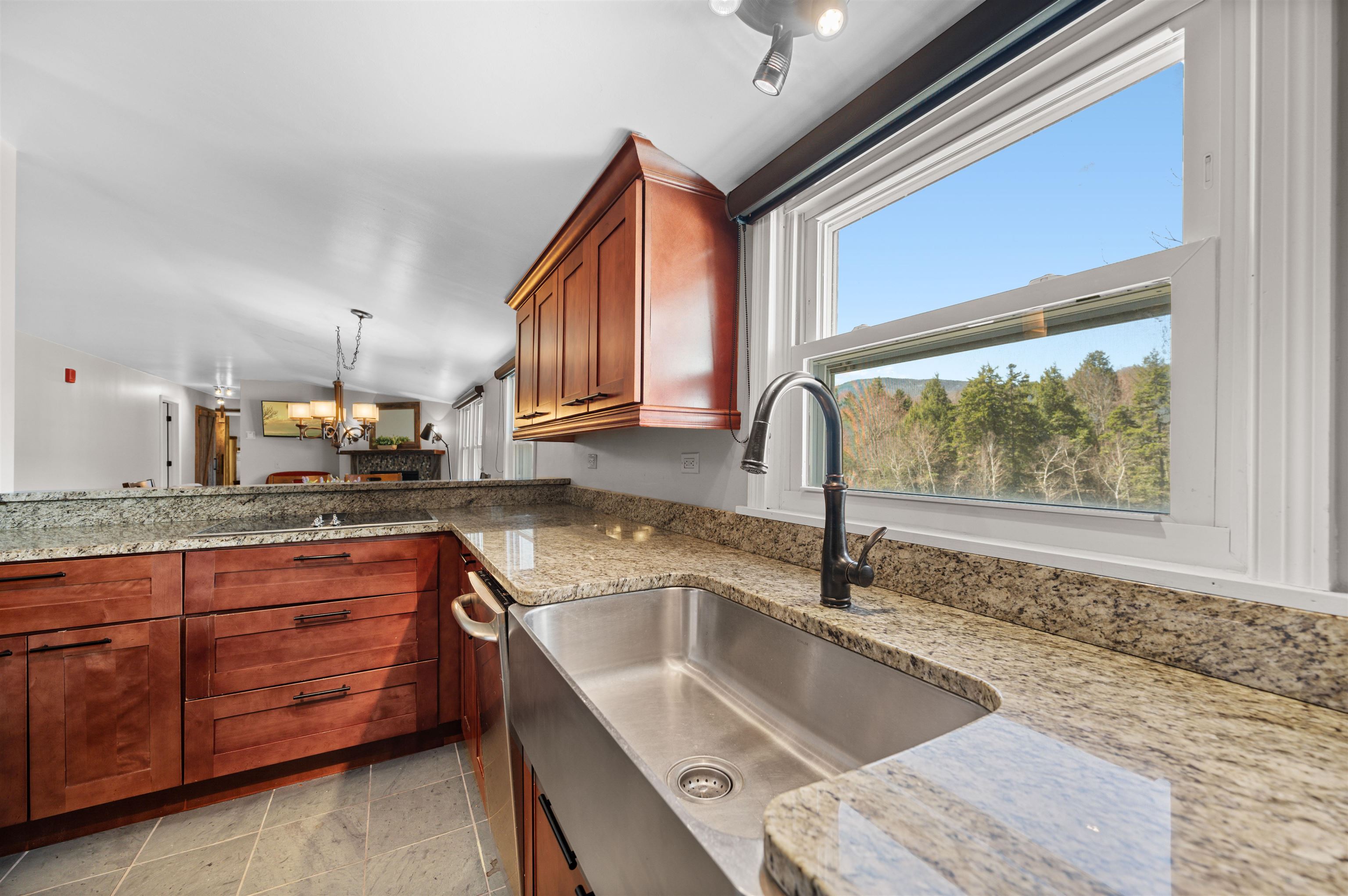 6047 Mountain Road, Unit 14 Stowe, VT 05672 - Photo 7 of 50 Gallery Image 7