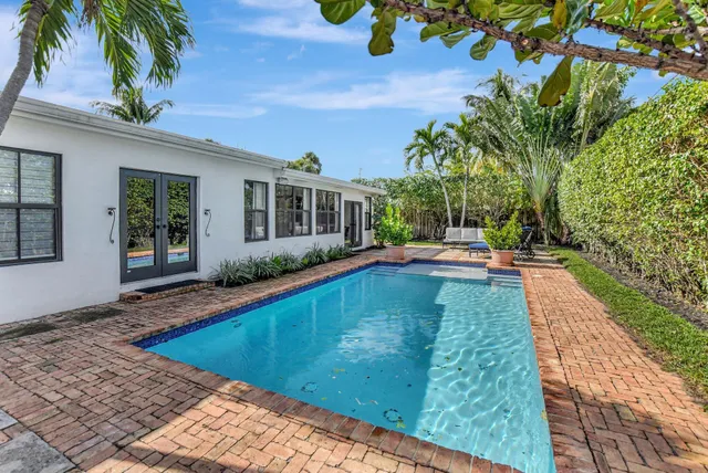 $8,000 | 801 Southwest 5th Street, Boca Raton, FL 33486