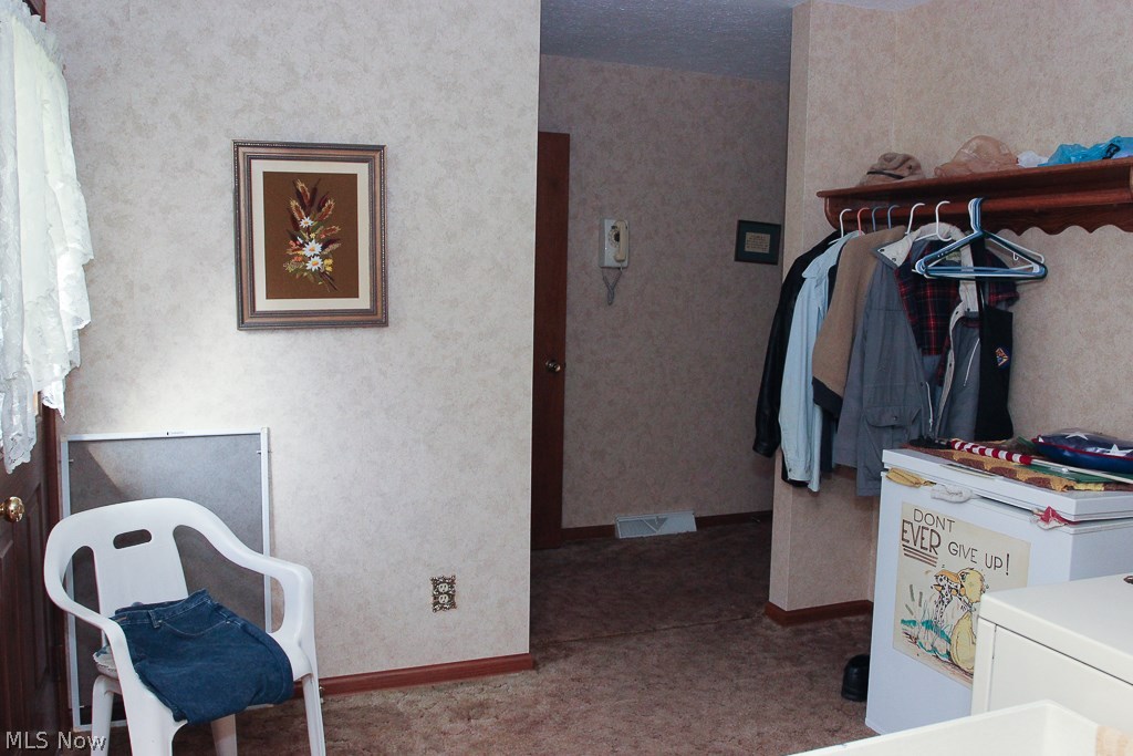 9750 Howland Springs Road Southeast Warren, OH 44484 - Photo 21 of 27 Gallery Image 21