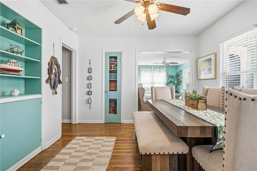 607 Chaparral Street Fulton, TX 78382 - Photo 10 of 40 a living room with furniture and a rug