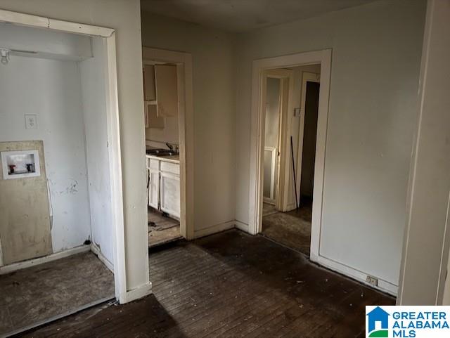 312 25th Street Southwest Birmingham, AL 35211 - Photo 7 of 18