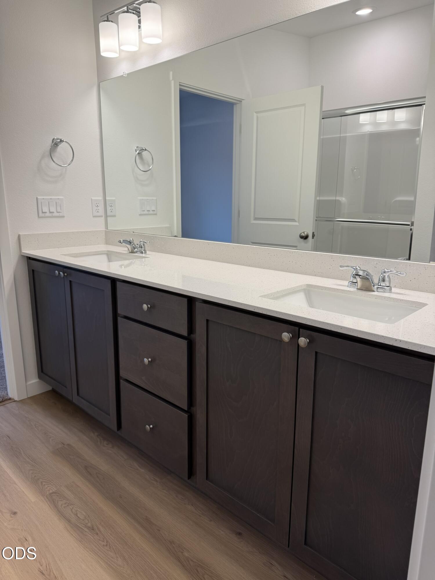 680 Northeast Rickenbacker Road, Unit 141 Madras, OR 97741 - Photo 11 of 14