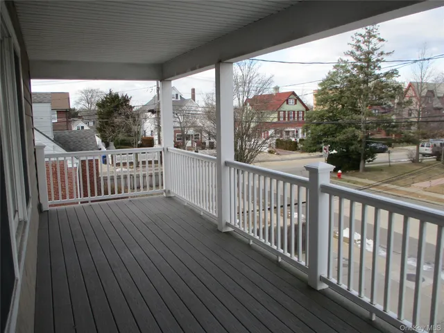 $2,900 | 15 Alice Court, East Rockaway, NY 11518