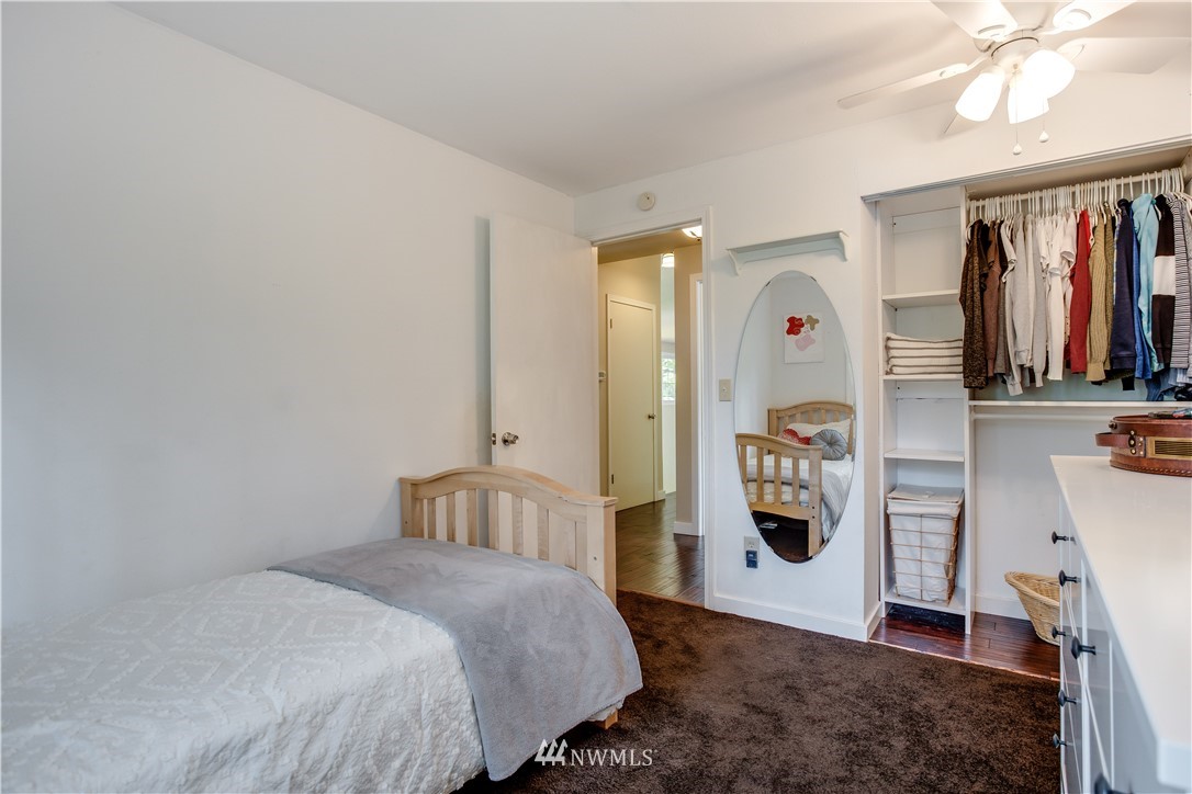 9624 125th Place Southeast Renton, WA 98056 - Photo 20 of 34 Gallery Image 20