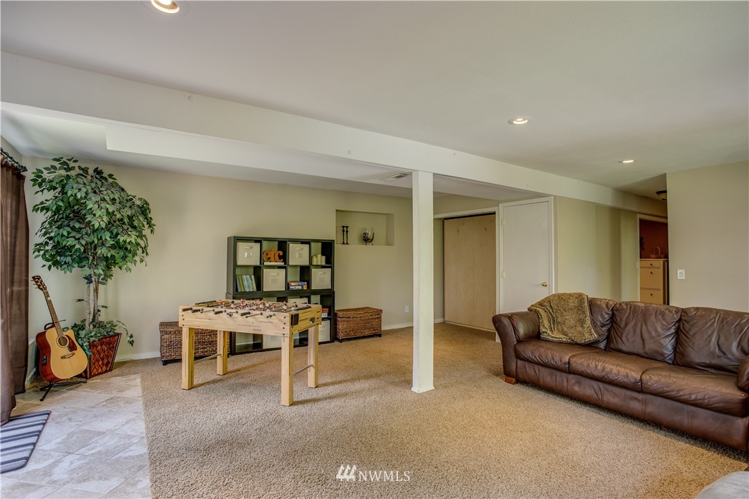9624 125th Place Southeast Renton, WA 98056 - Photo 25 of 34 Gallery Image 25