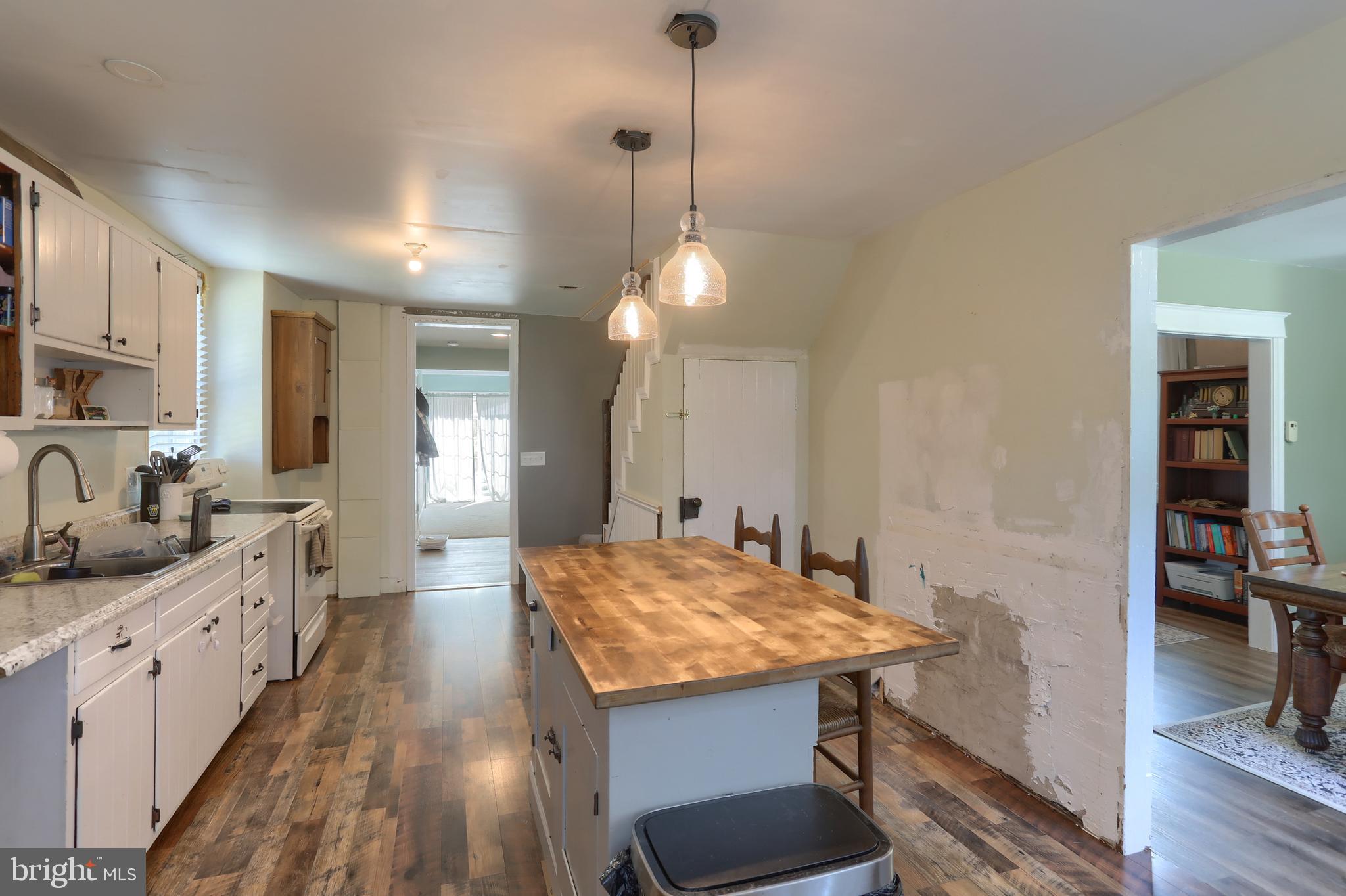 1836 Felker Road Middletown, PA 17057 - Photo 9 of 38 Gallery Image 9