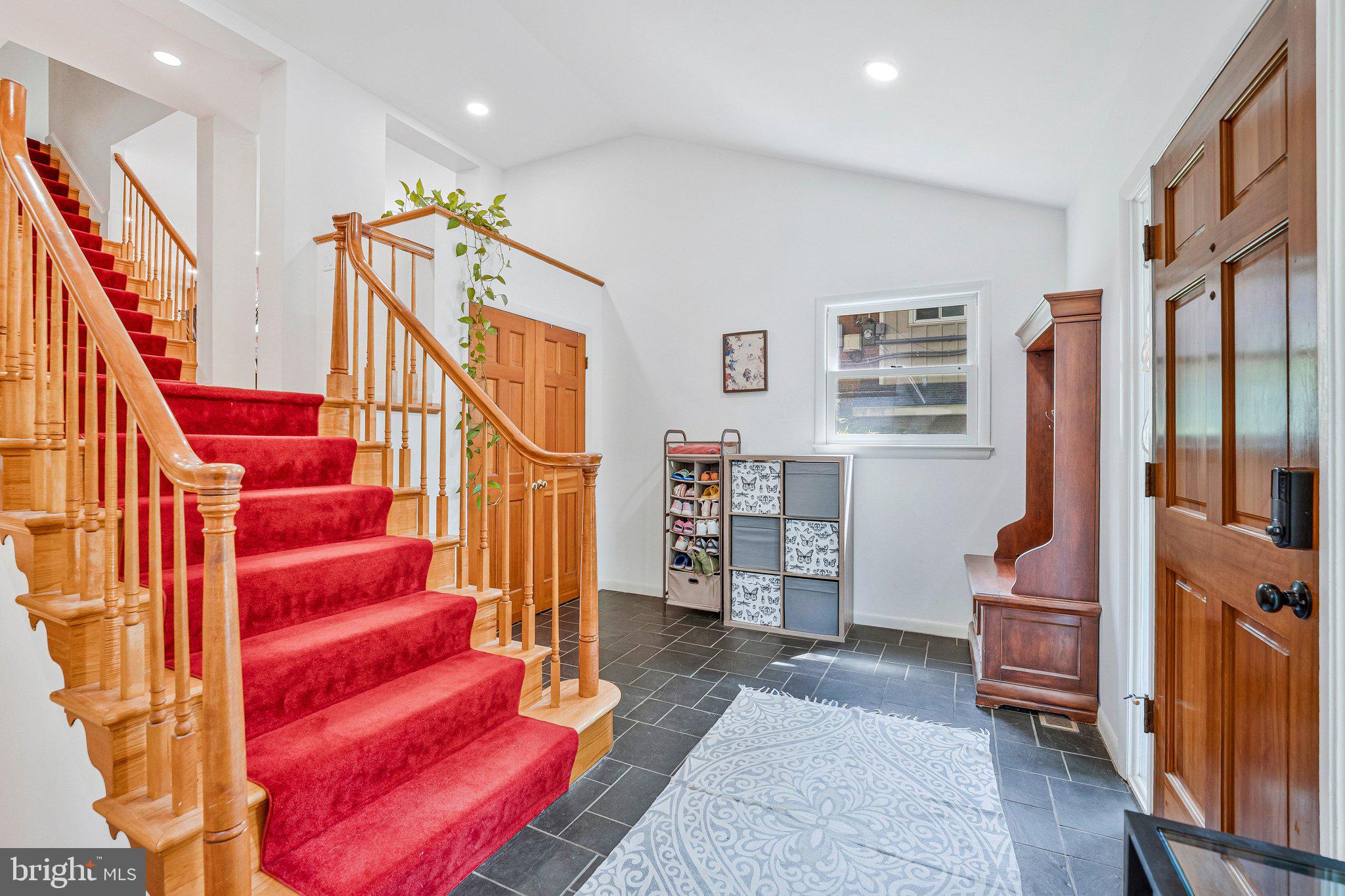 6217 Park Road McLean, VA 22101 - Photo 7 of 48